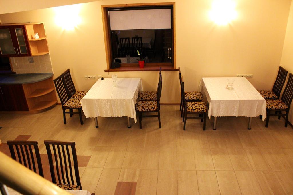 Vidu Guest House Utena Exterior photo